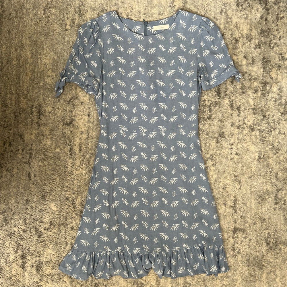 All Row Dress ✨ - Picture 3 of 6
